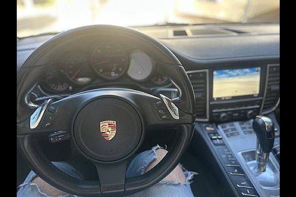 Porsche Panamera 3.0 DIESEL